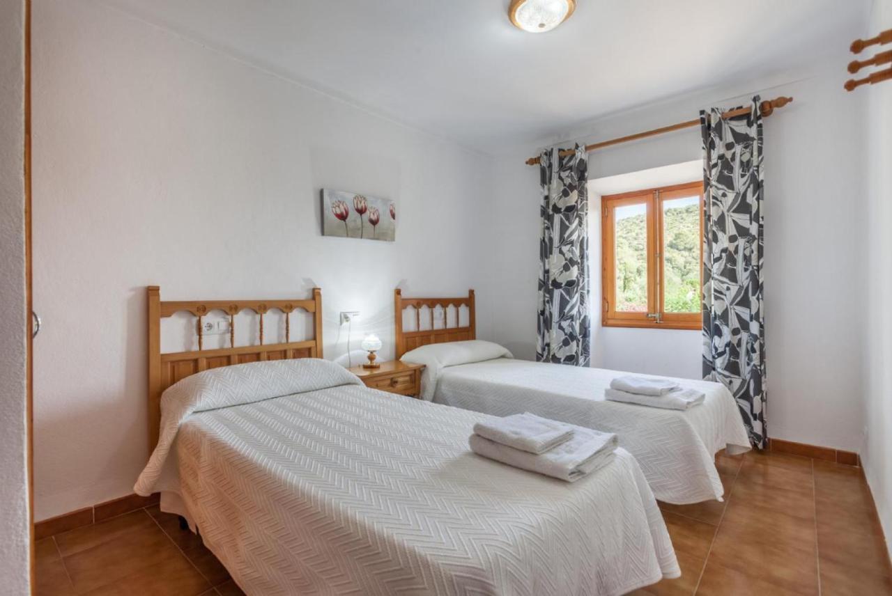 Villa Tomeu Польенса Экстерьер фото